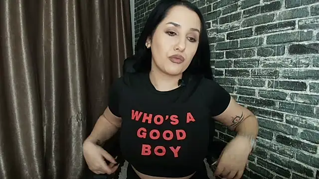 Snapshot of missdyaa chatting on 02-15-26, 11:14 missdyaa online show from 02-15-26, 11:14