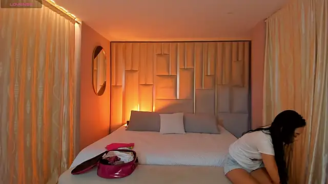 AmaliaCrus online show from 03-11-26, 08:03