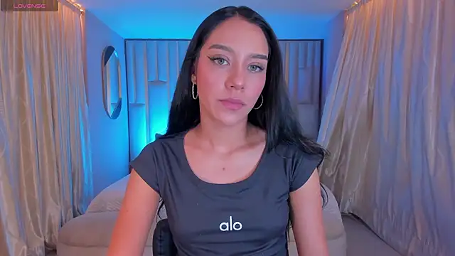 AmaliaCrus online show from 02-05-26, 08:04