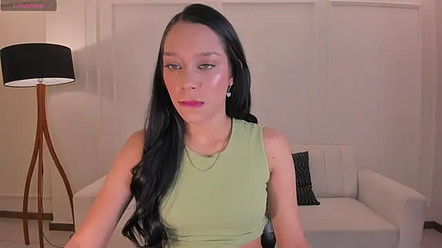 AmaliaCrus online show from 10-01-25, 08:02