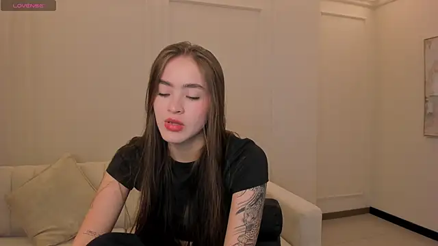 MaiaCollins online show from 03-26-26, 06:06