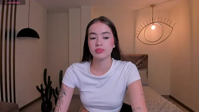 MaiaCollins online show from 03-06-26, 06:36