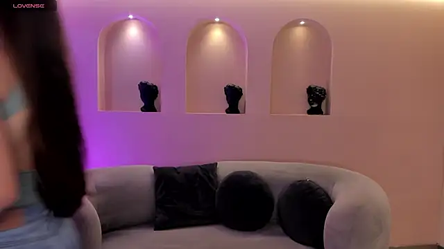 MaiaCollins online show from 12-01-25, 05:47