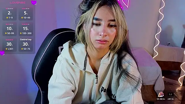 Malory tay1 online show from 10-17-25, 06:53