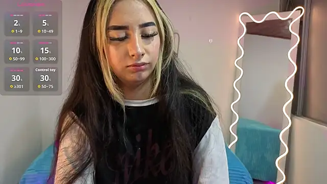 Malory tay1 online show from 12-15-25, 07:20