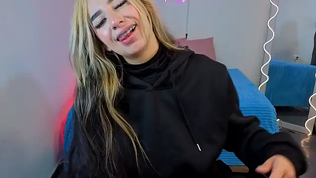 Malory tay1 online show from 09-19-25, 07:07