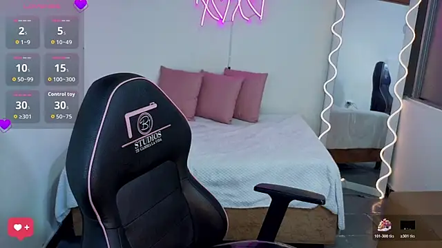 Malory tay1 online show from 10-18-25, 07:16