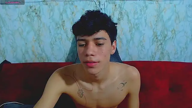 Snapshot of SinfulkingX chatting on 03-14-25, 01:16 SinfulkingX online show from 03-14-25, 01:16