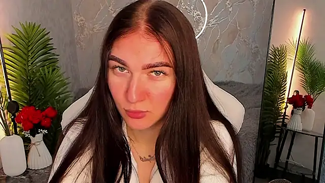 Snapshot of babyisperfect chatting on 05-20-26, 01:24 babyisperfect online show from 05-20-26, 01:24