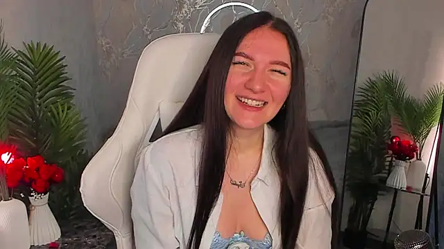 Snapshot of babyisperfect chatting on 04-19-26, 01:17 babyisperfect online show from 04-19-26, 01:17