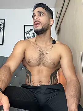 Maximiliano ford online show from 12-21-25, 10:50