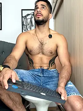 Maximiliano ford online show from 01-11-26, 04:03