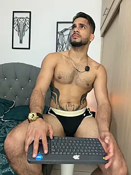 Maximiliano ford online show from 05-08-26, 12:58
