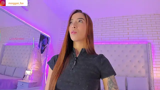 Snapshot of Morggan_Fox_ chatting on 11-28-25, 03:50 Morggan Fox online show from 11-28-25, 03:50