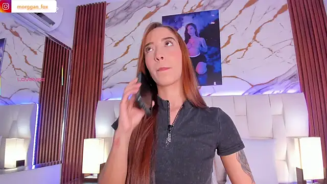 Snapshot of Morggan_Fox_ chatting on 12-23-25, 03:17 Morggan Fox online show from 12-23-25, 03:17