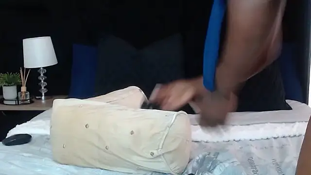 sexdevolxx online show from 11-12-25, 06:06