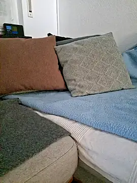 Snapshot of naturliebe chatting on 04-08-26, 06:04 naturliebe online show from 04-08-26, 06:04