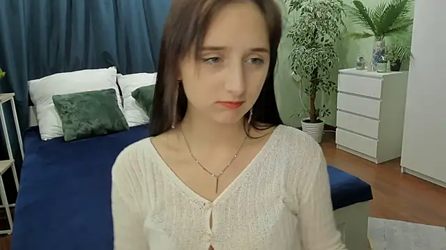 JulietMonli online show from 10-01-25, 03:22