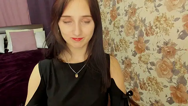 JulietMonli online show from 09-27-25, 03:23