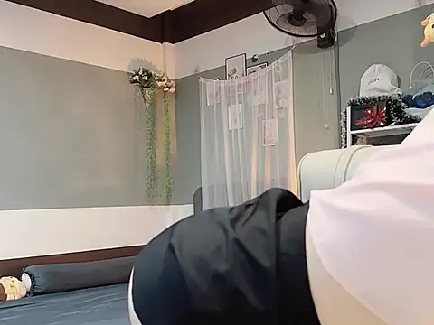 Nabiii6868 online show from 03-17-26, 06:22