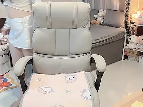 Nabiii6868 online show from 02-26-26, 03:56