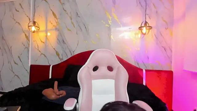 loress ass mature online show from 12-21-25, 02:03