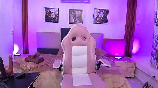 Snapshot of loress_ass_mature chatting on 09-29-25, 03:02 loress ass mature online show from 09-29-25, 03:02