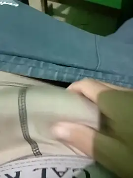 Snapshot of paulo666k chatting on 03-20-25, 09:13 paulo666k online show from 03-20-25, 09:13