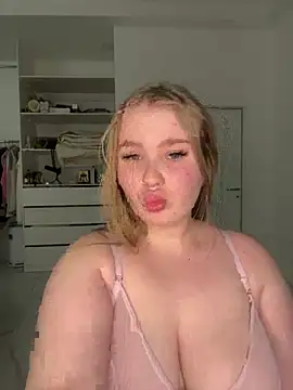 Amy Sky  online show from 02-08-26, 07:11