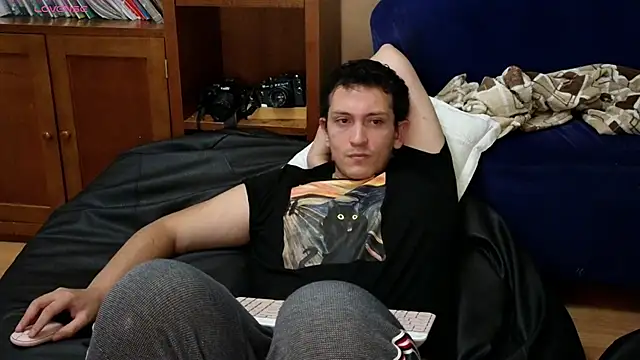 hardaftercum online show from 10-17-25, 03:32