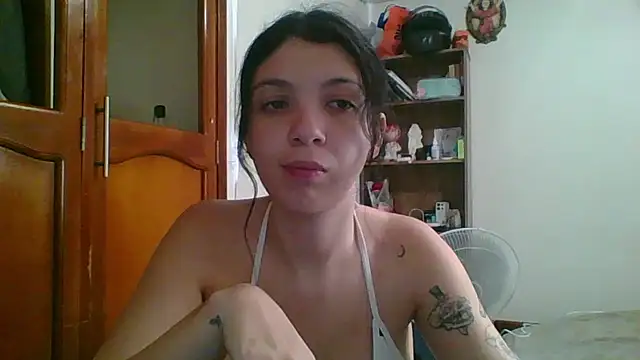 Snapshot of Shopianova chatting on 02-28-26, 09:36 Shopianova online show from 02-28-26, 09:36