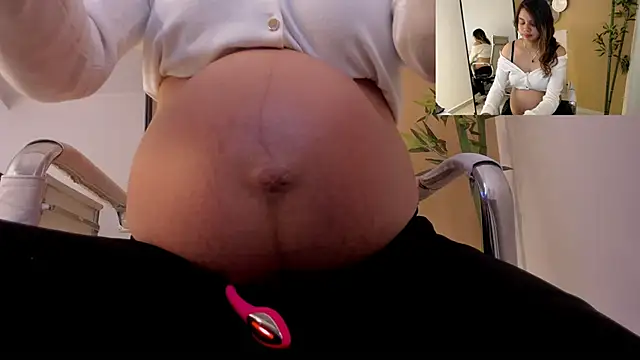 Emma bloom   online show from 02-26-26, 05:02