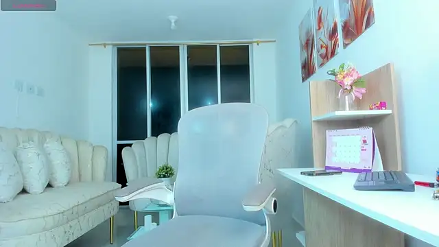 karol f00x online show from 11-26-25, 01:05