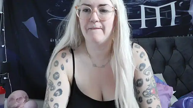 Sizzling Indie36 online show from 10-05-25, 10:17