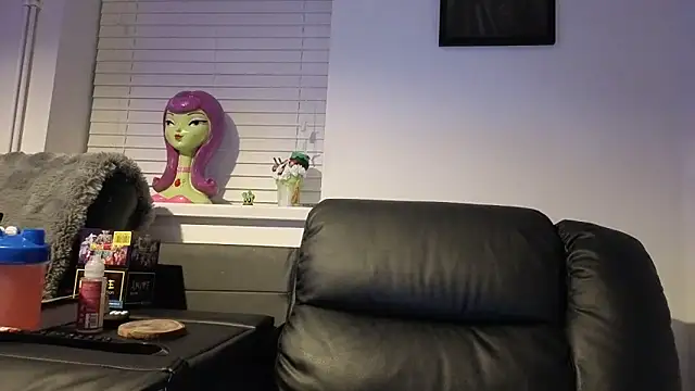 Snapshot of Sizzling_Indie36 chatting on 02-10-26, 10:53 Sizzling Indie36 online show from 02-10-26, 10:53