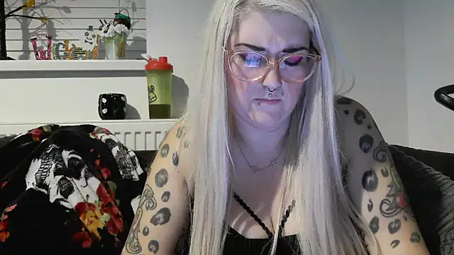 Sizzling Indie36 online show from 10-21-25, 08:30