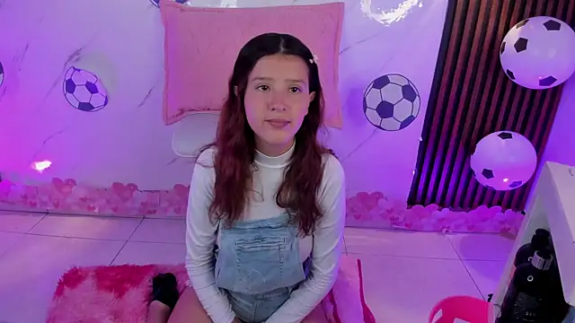 Sophie joyy online show from 06-18-26, 10:48