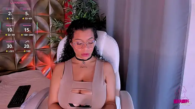 Dayanne campbelll online show from 10-25-25, 11:05