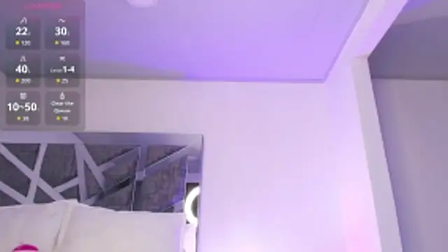 Meghann sweet1993 online show from 04-09-26, 05:31