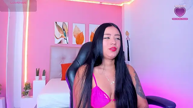 Molly h0t online show from 10-27-25, 12:28