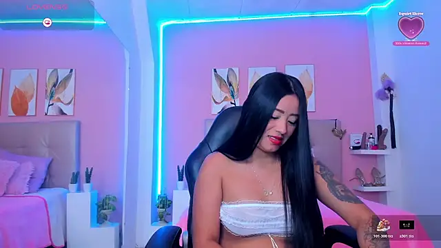 Molly h0t online show from 11-11-25, 12:33