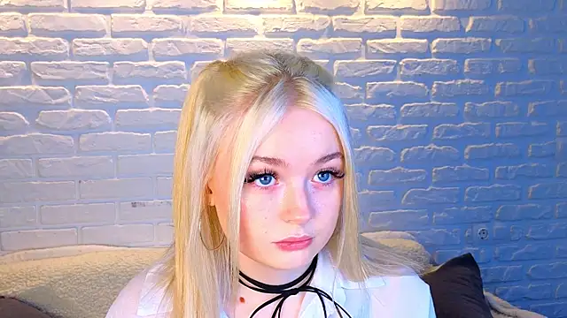 minigirl online show from 03-21-25, 04:06