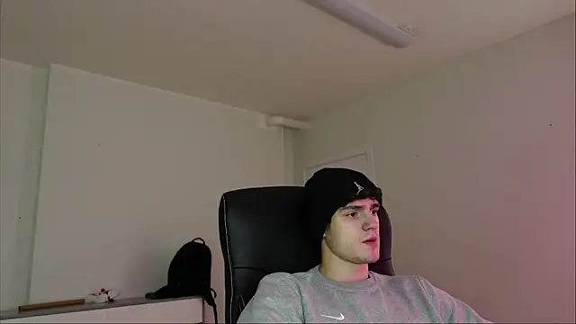 Brad Holloway online show from 11-16-25, 08:13