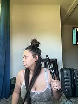 hoesluvcedes online show from 06-03-26, 12:55