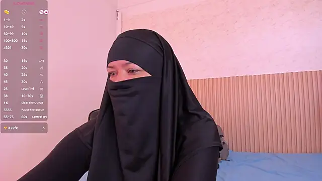 Snapshot of Layla_arabelle chatting on 07-04-26, 08:35 Layla arabelle online show from 07-04-26, 08:35