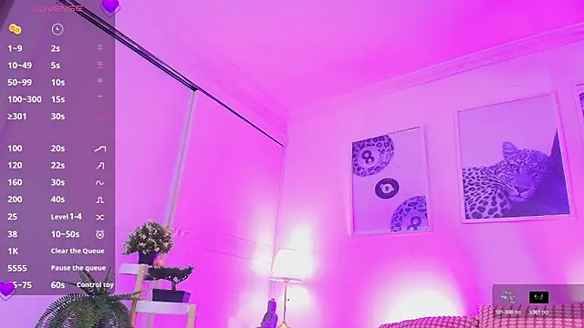 Valen ross  online show from 02-05-26, 09:21