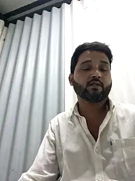 Snapshot of John96999 chatting on 03-31-26, 03:36 John96999 online show from 03-31-26, 03:36