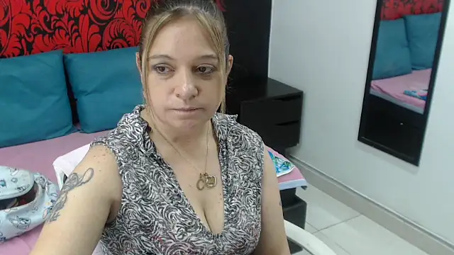 Snapshot of Samanta_SS chatting on 07-06-26, 07:38 Samanta SS online show from 07-06-26, 07:38
