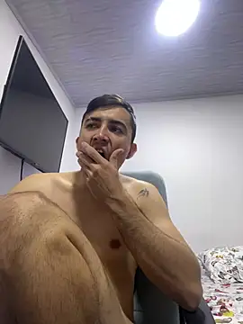 pareja curiosa19 online show from 01-16-26, 02:15