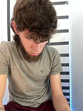 bwcizThrobbing online show from 03-04-26, 05:42